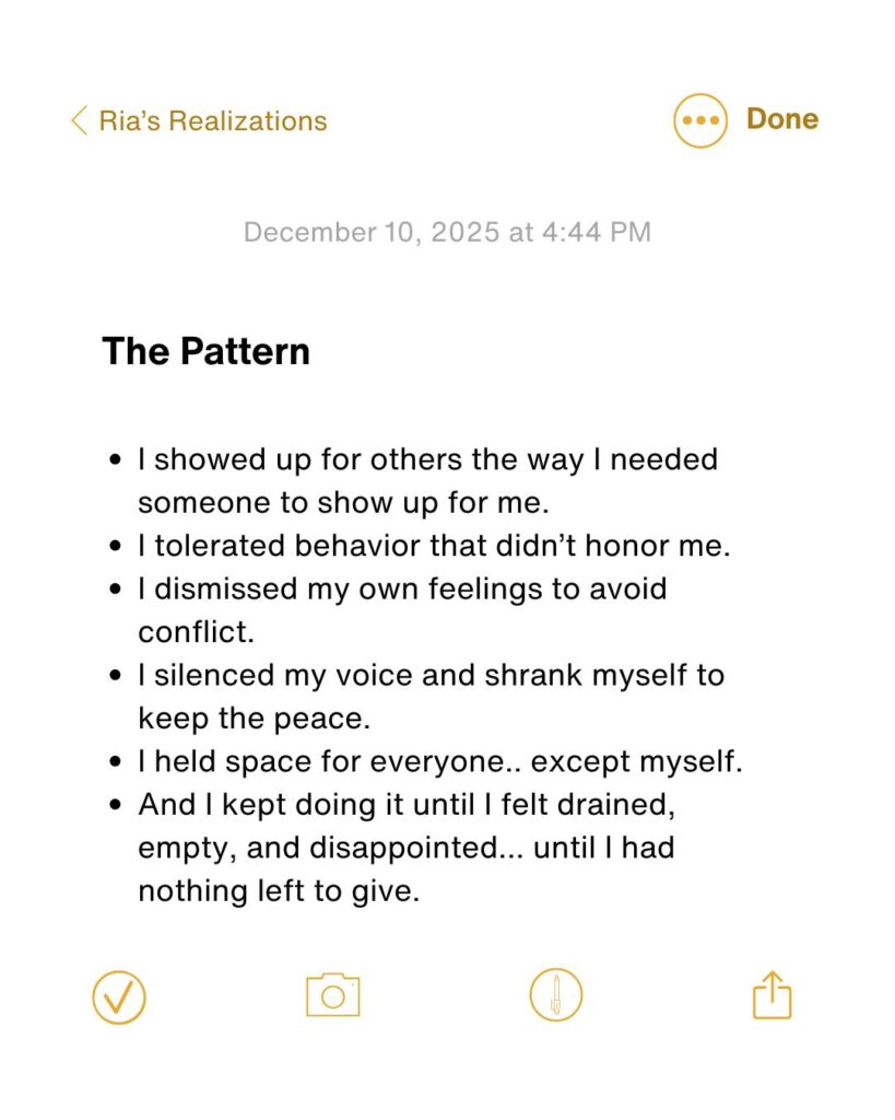 Stop Expecting You From Other People: 5 Realizations That Changed Everything 3 Aesthetic flat lay of a gratitude journal, self-growth books, and coffee on soft white sheets, symbolizing inner work, reflection, and emotional growth.